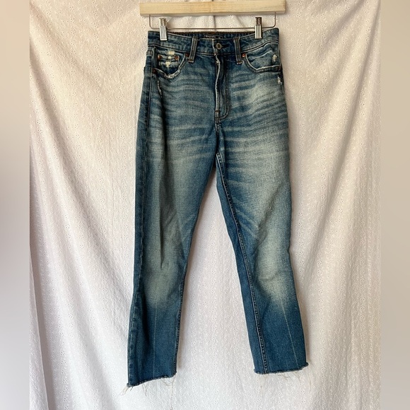Abercrombie & Fitch Simone High Rise Slim Jeans 00/24 Distressed ankle - Picture 1 of 4
